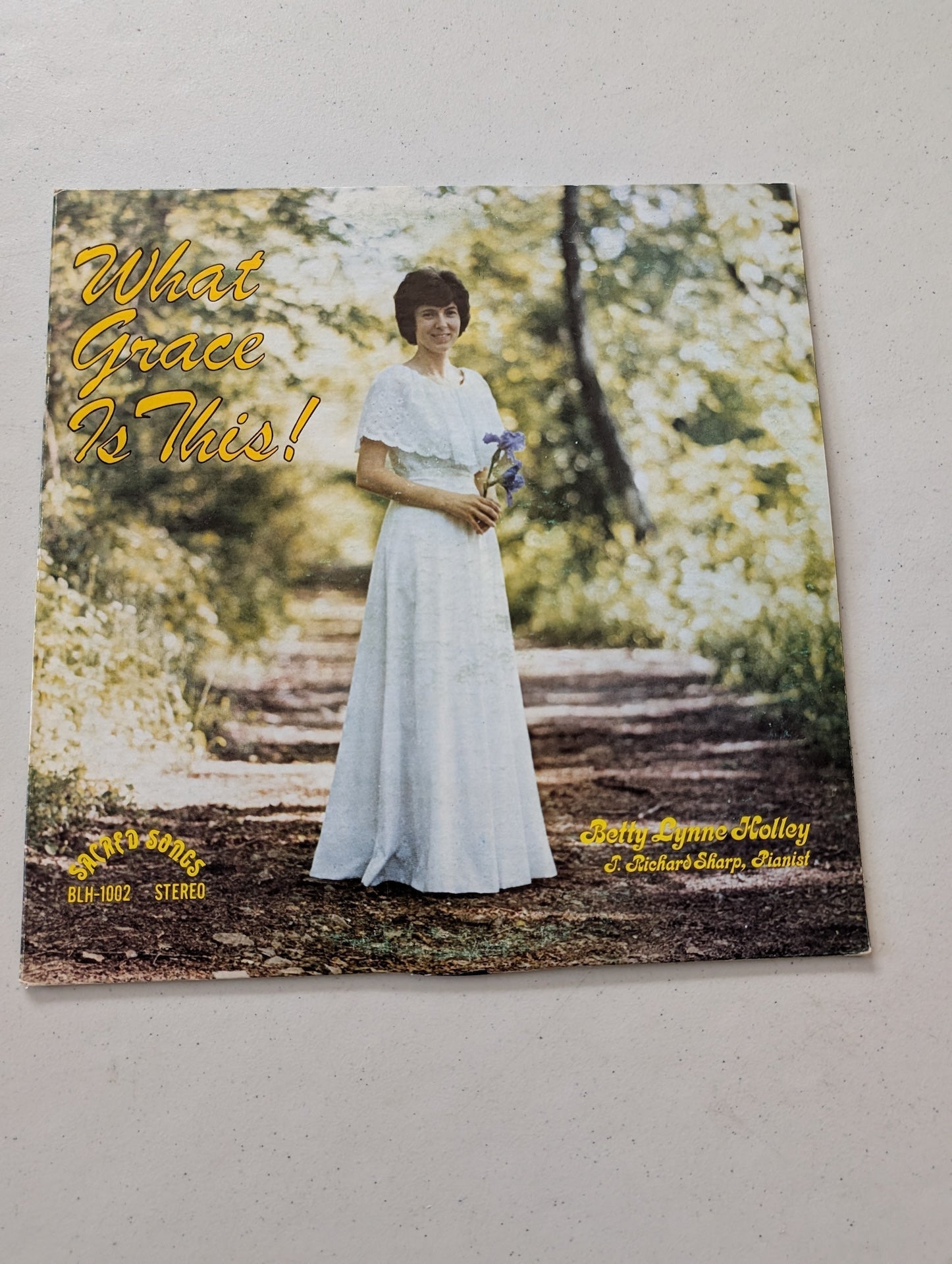 Betty Lynne Holley~What Grace Is This! (Vintage Vinyl Record LP Album)