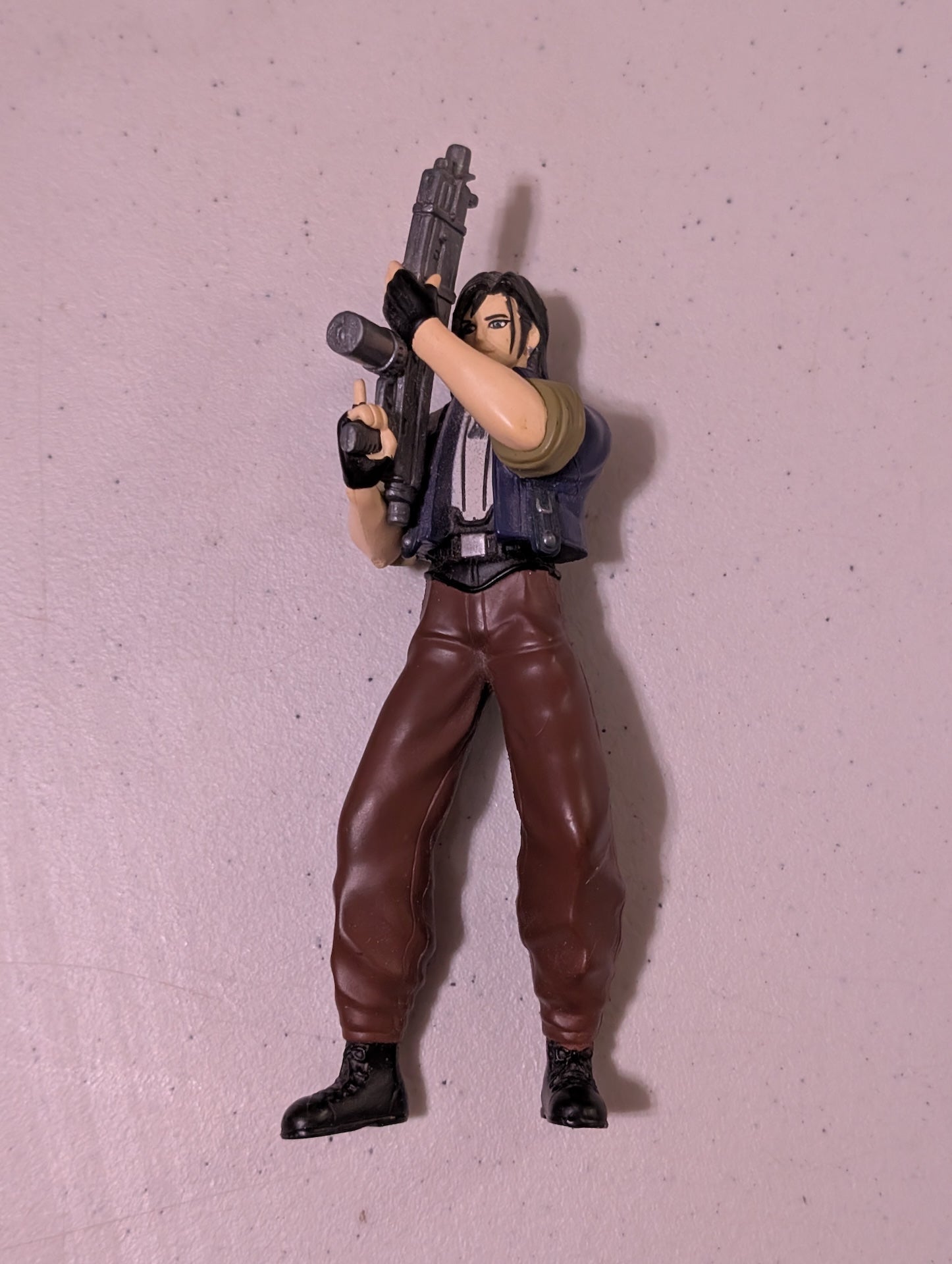 LAGUNA LOIRE with weapon   1999 FINAL FANTASY VIII DELUXE FIGURE SQUARE ENIX (Action Figure, SciFi/Fantasy, Collectable, Vintage, Loose, Missing Parts/pieces, Incomplete)